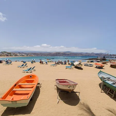 By Playa De Canteras Feriehus *